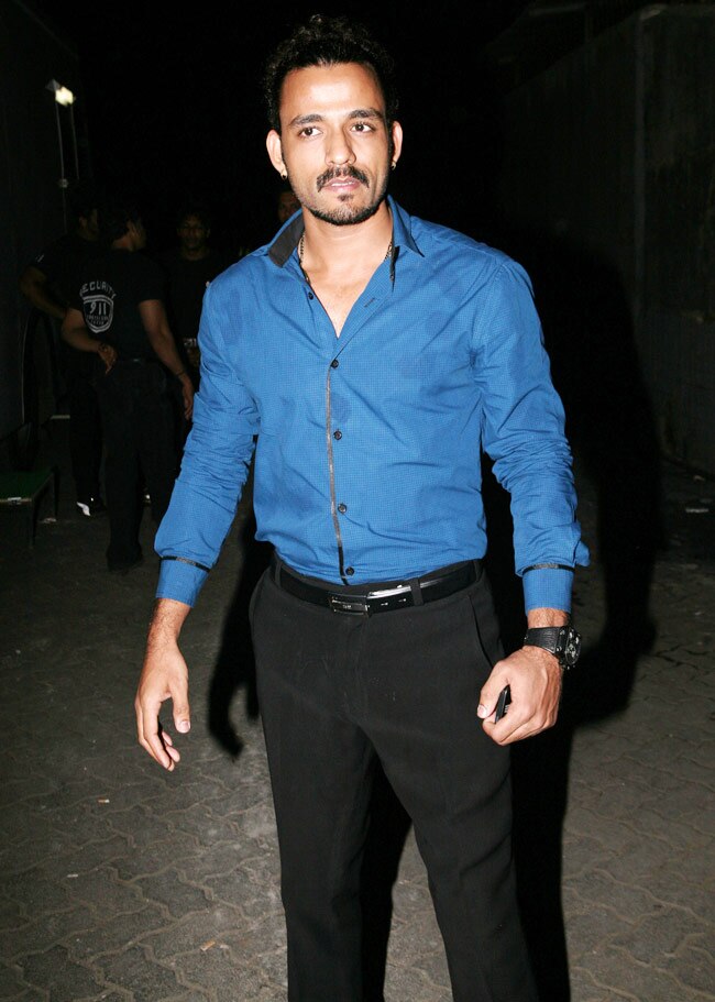 जैकपॉट के म्यूजिक लॉन्च पर छायी रहीं सनी लियोन