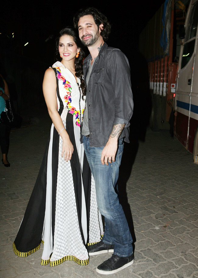 जैकपॉट के म्यूजिक लॉन्च पर छायी रहीं सनी लियोन