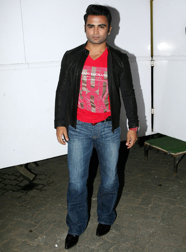 जैकपॉट के म्यूजिक लॉन्च पर छायी रहीं सनी लियोन