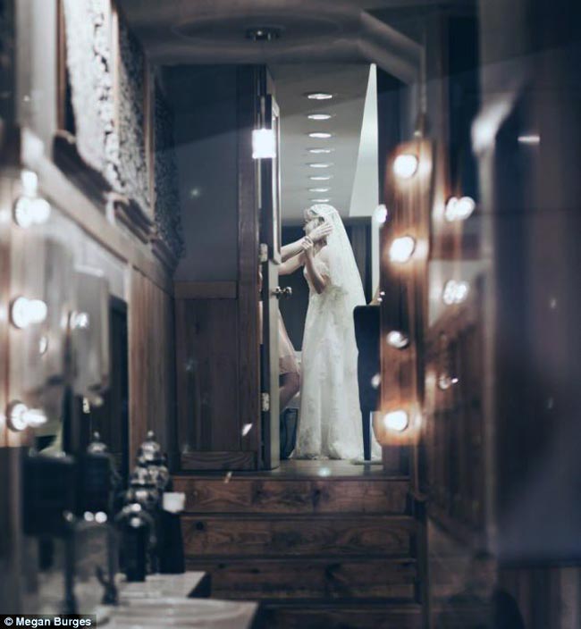 लेस्बियन कपल की शादी का एलबम हुआ वायरल