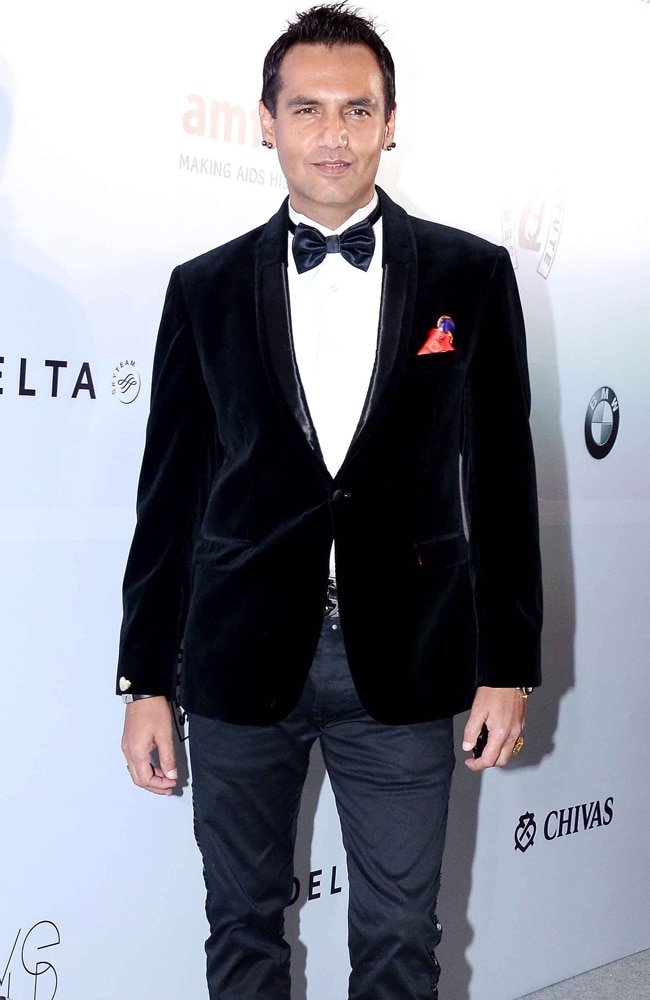 एड्स रिसर्च प्रोग्राम के लिए फंड रेजिंग कार्यक्रम में पहुंचे सितारे