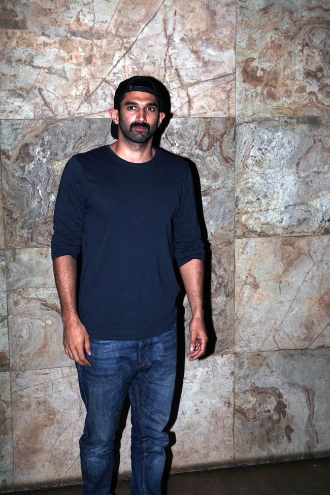 'राम-लीला' की स्पेशल स्क्रीनिंग पर उमड़ा बॉलीवुड