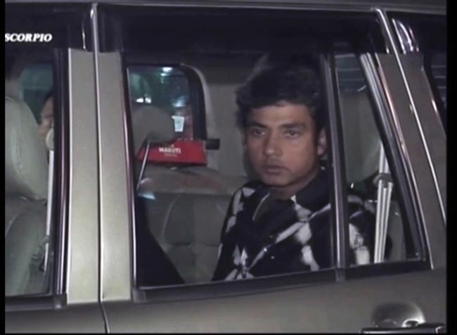 सितारों से रोशन हुई सचिन तेंदुलकर की पार्टी