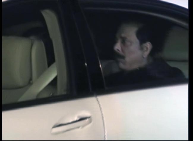 सितारों से रोशन हुई सचिन तेंदुलकर की पार्टी