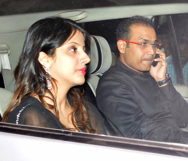 सितारों से रोशन हुई सचिन तेंदुलकर की पार्टी