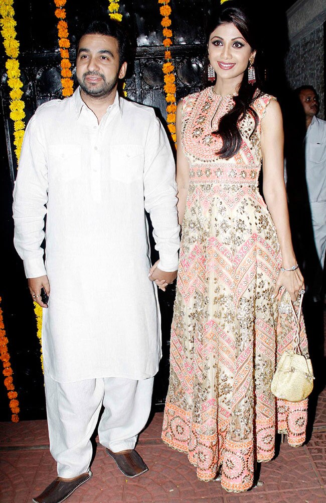 सितारों से सजी एकता कपूर की दिवाली पार्टी