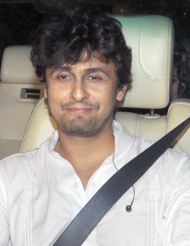 सितारों से रोशन हुई सचिन तेंदुलकर की पार्टी