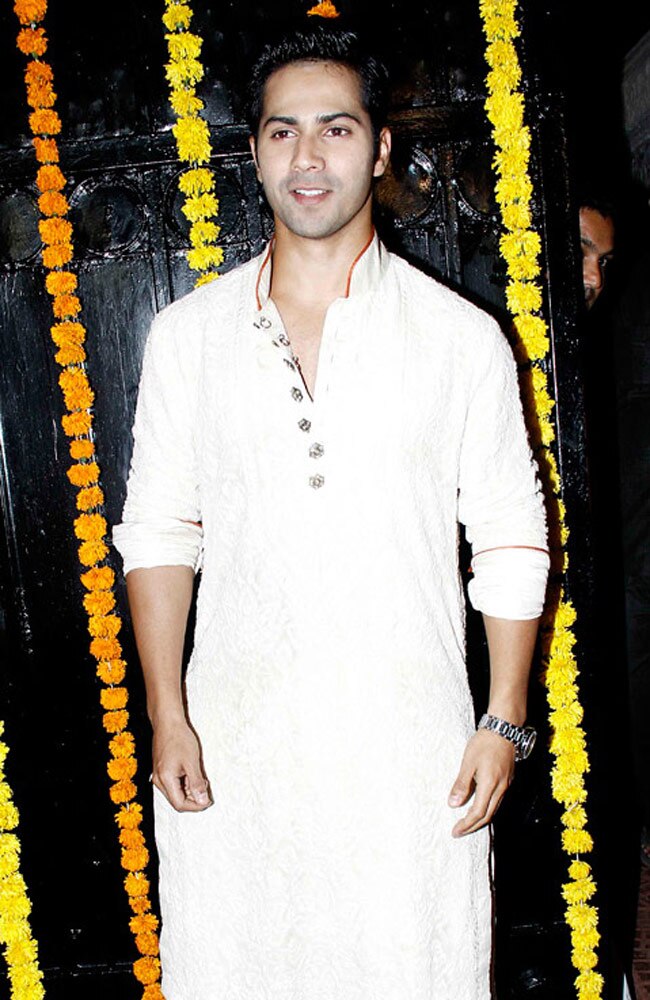 सितारों से सजी एकता कपूर की दिवाली पार्टी