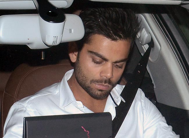 सितारों से रोशन हुई सचिन तेंदुलकर की पार्टी