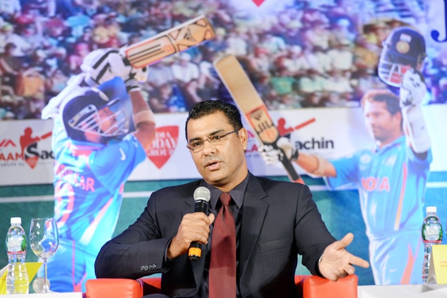 सचिन को सारे दिग्गजों का सलाम | सचिन के शतकों की कहानी