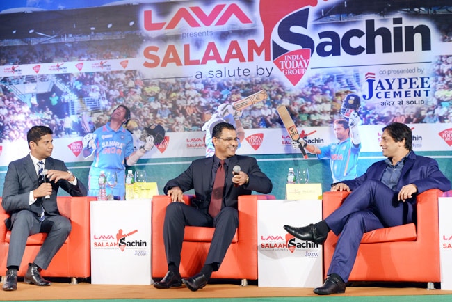 सचिन को सारे दिग्गजों का सलाम | सचिन के शतकों की कहानी