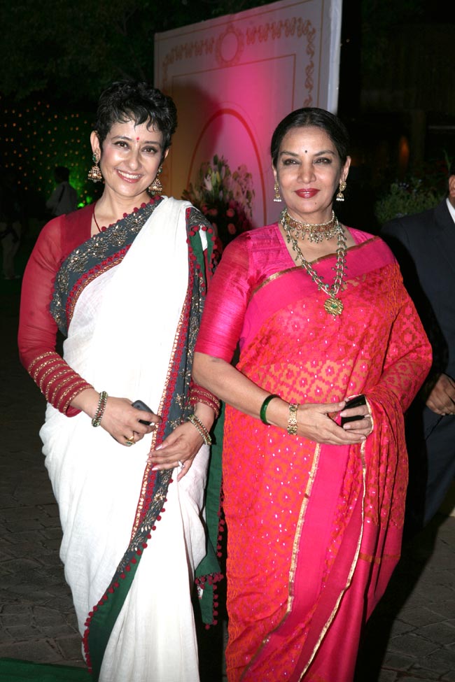 विशेष भट्ट की शादी की रिसेप्शन पर पहुंचे बॉलीवुड सितारें