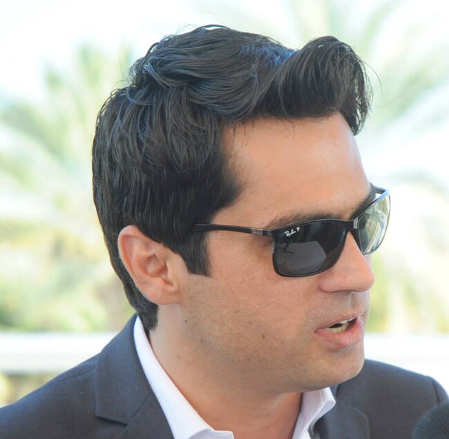 वीना मलिक ने रचाई शादी, देखिए Reception की तस्‍वीरें...