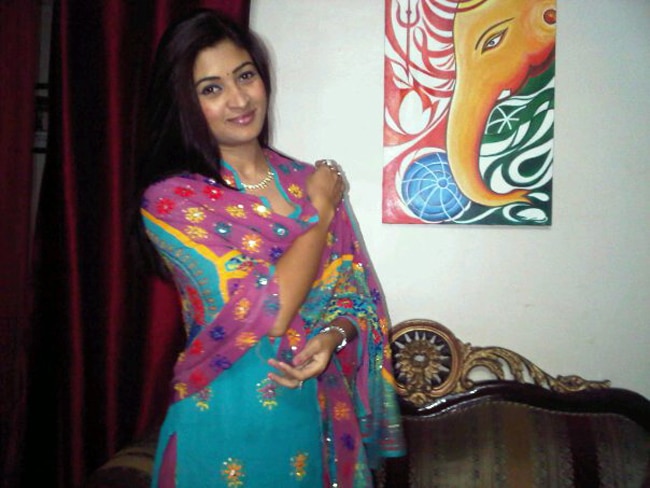 AAP का दामन थामने वाली अलका लांबा का सफर