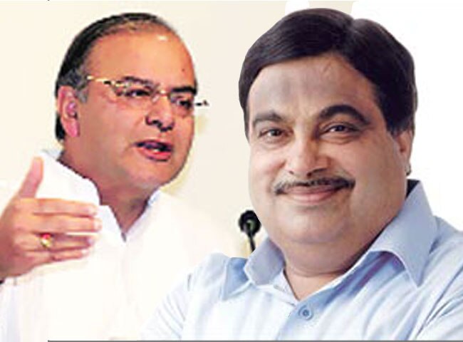 29 दिसंबर 2013: तस्वीरों में दिनभर की बड़ी खबरें