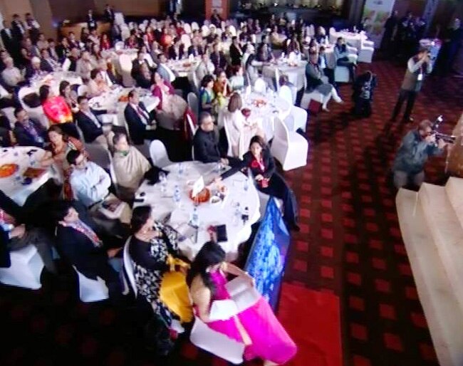 गडकरी और जयराम रमेश के साथ 'किसमें कितना है दम'