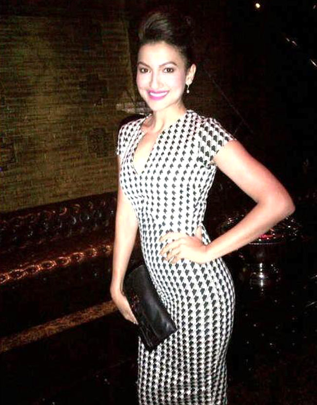 गौहर खान ने जीती Bigg Boss 7 की ट्रॉफी...