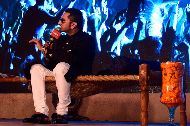 ...जब एजेंडा आज तक के मंच पर यो यो हनी सिंह ने जमाया रंग