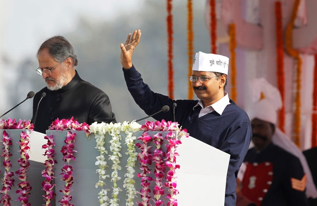 अरविंद केजरीवाल ने ली मुख्यमंत्री पद की शपथ