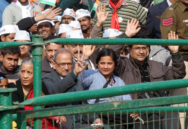 अरविंद केजरीवाल ने ली मुख्यमंत्री पद की शपथ