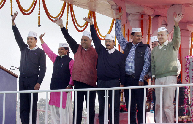 अरविंद केजरीवाल ने ली मुख्यमंत्री पद की शपथ