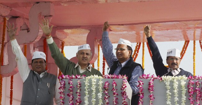 अरविंद केजरीवाल ने ली मुख्यमंत्री पद की शपथ