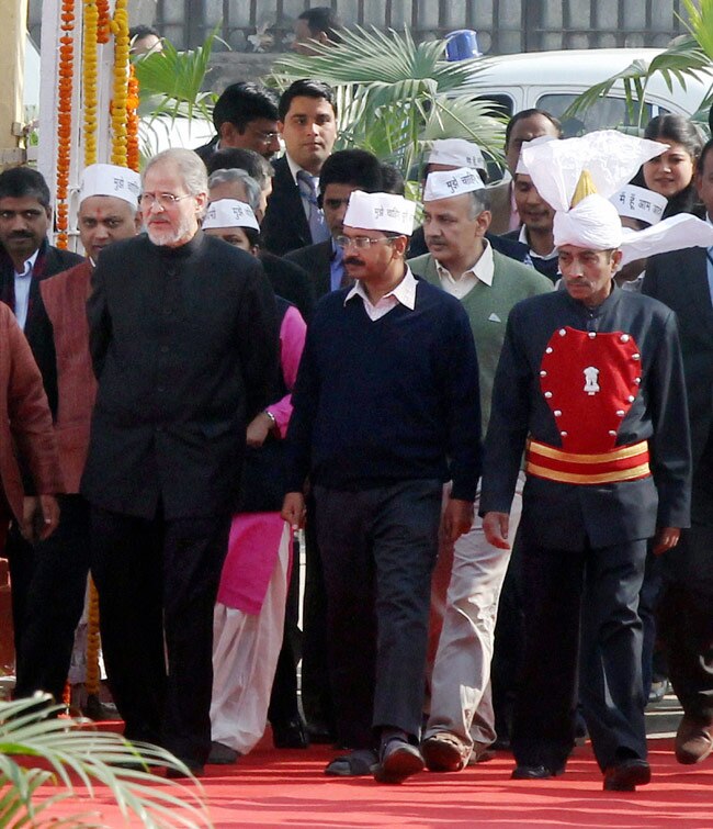 अरविंद केजरीवाल ने ली मुख्यमंत्री पद की शपथ