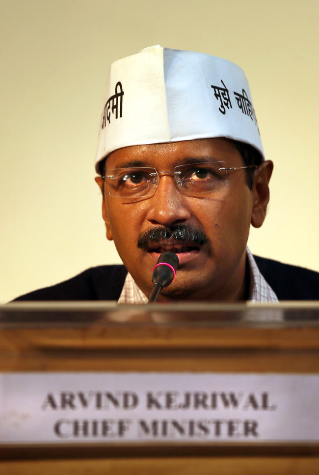 अरविंद केजरीवाल ने ली मुख्यमंत्री पद की शपथ