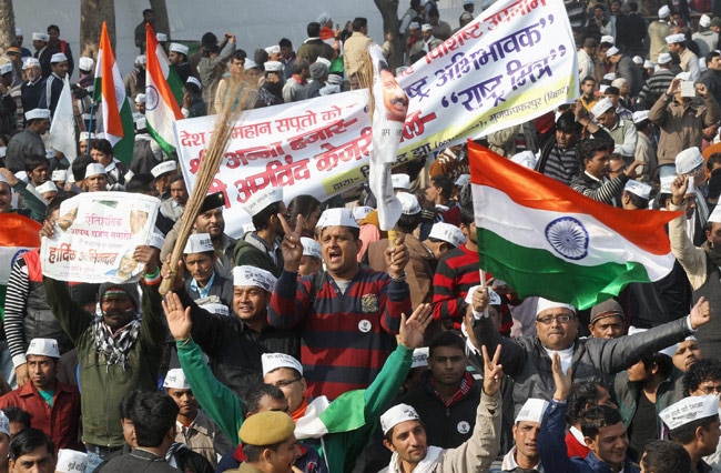 अरविंद केजरीवाल ने ली मुख्यमंत्री पद की शपथ