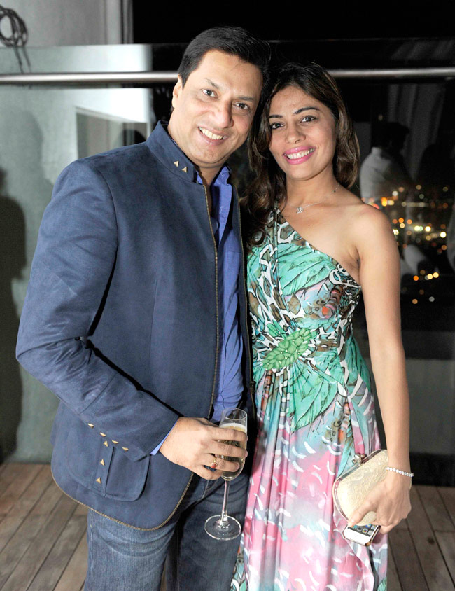 जब शाहरुख संग पार्टी में पहुंचे सितारे