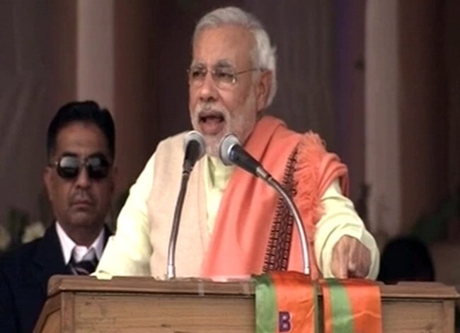 29 दिसंबर 2013: तस्वीरों में दिनभर की बड़ी खबरें