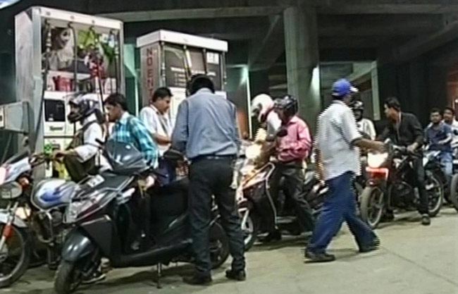 कारोबारी उथल-पुथल का साल 2013