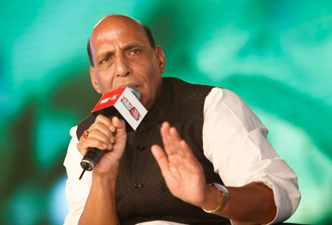 04 दिसंबर 2013: तस्वीरों में देखें दिनभर की बड़ी खबरें