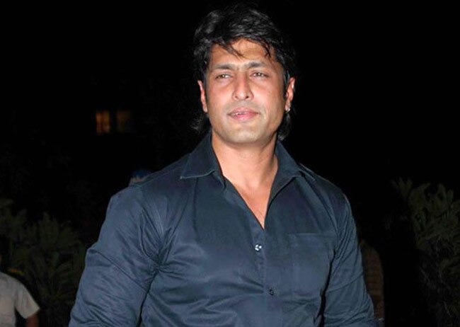 BIGG BOSS: जिन्‍होंने बीच में छोड़ दिया सफर...