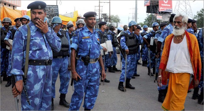 साल 2013: एक युग का अंत और दूसरे की शुरुआत