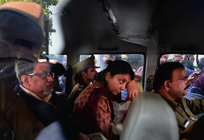 साल 2013: एक युग का अंत और दूसरे की शुरुआत