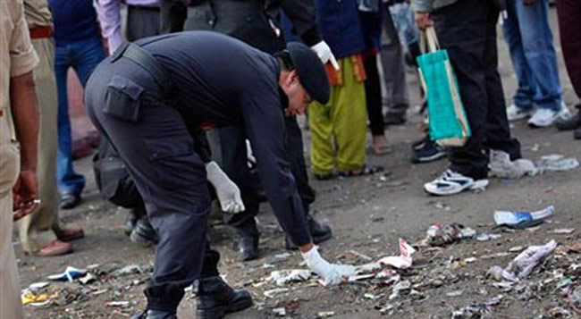 साल 2013: एक युग का अंत और दूसरे की शुरुआत