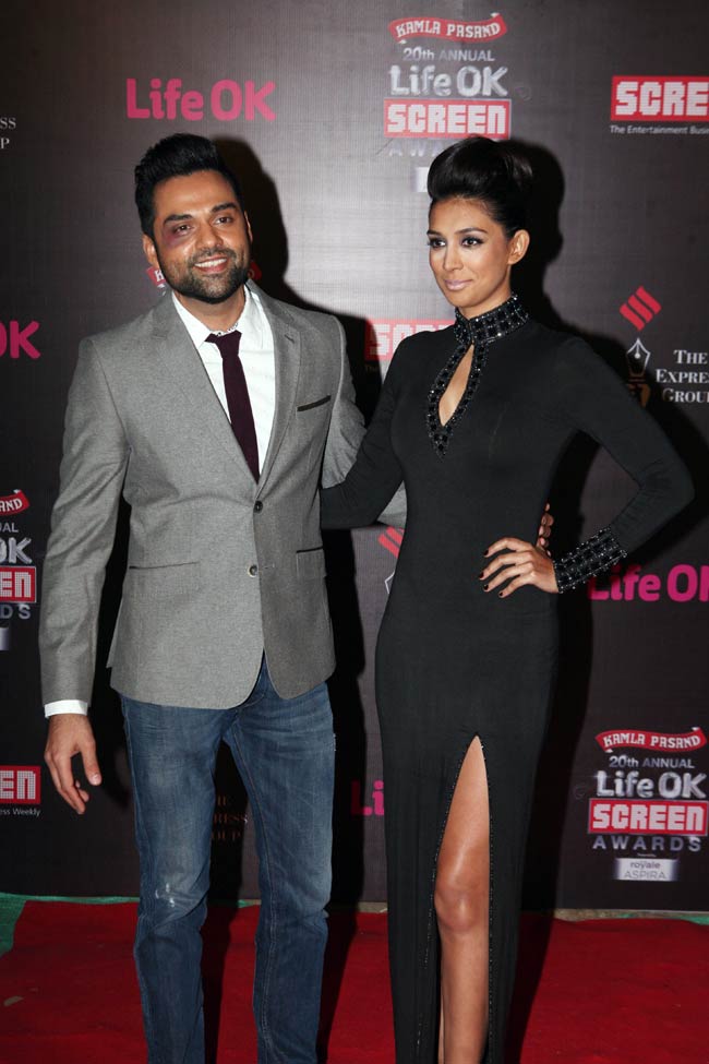 स्क्रीन अवॉर्ड्स 2014: 'रेड कार्पेट' पर ऐसे पहुंचे बॉलीवुड सितारे...