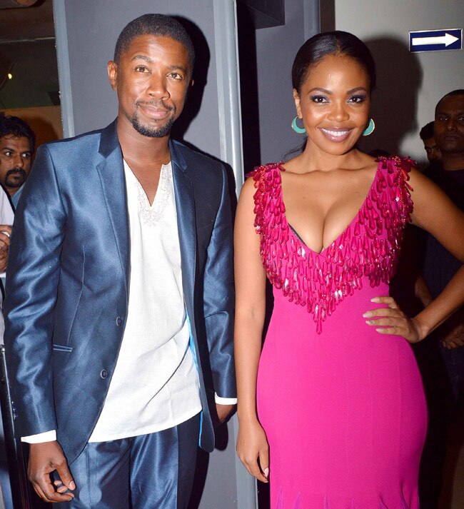 हॉलीवुड फिल्‍म 'मंडेला'की स्‍क्रीनिंग पर पहुंचे अमिताभ बच्‍चन