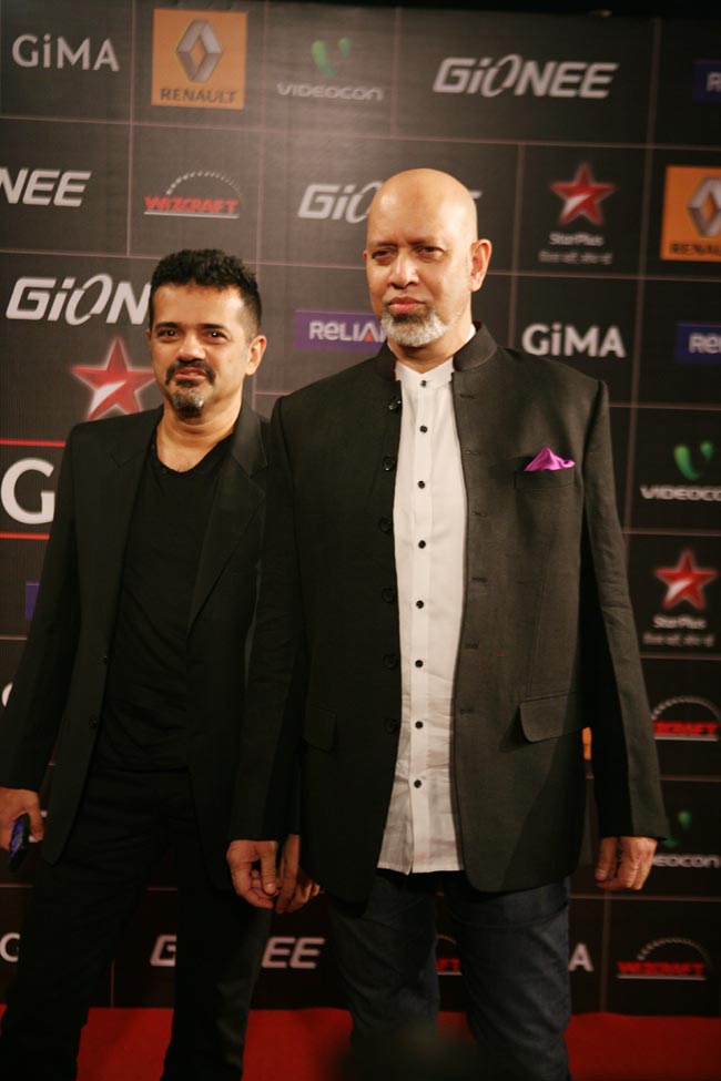 ...जब GiMA अवार्ड में पहुंची सोनाक्षी, सनी और सोफी