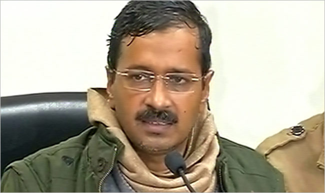 तस्‍वीरों में केजरीवाल सरकार के एक महीने का सफर...