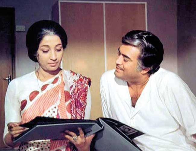 'क्लासिक' अदाकारा  सुचित्रा सेन का निधन...