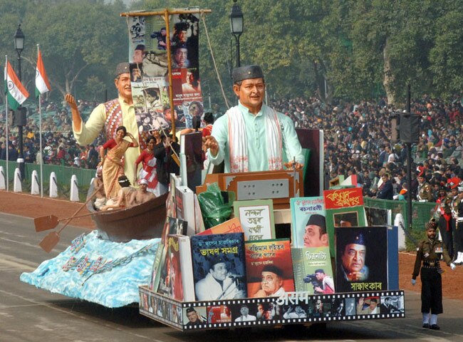 65वें गणतंत्र पर निकली मनमोहक झांकियां