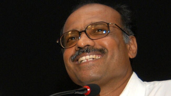 चर्चित हस्तियां, जिन्‍होंने पकड़ी AAP की राह...