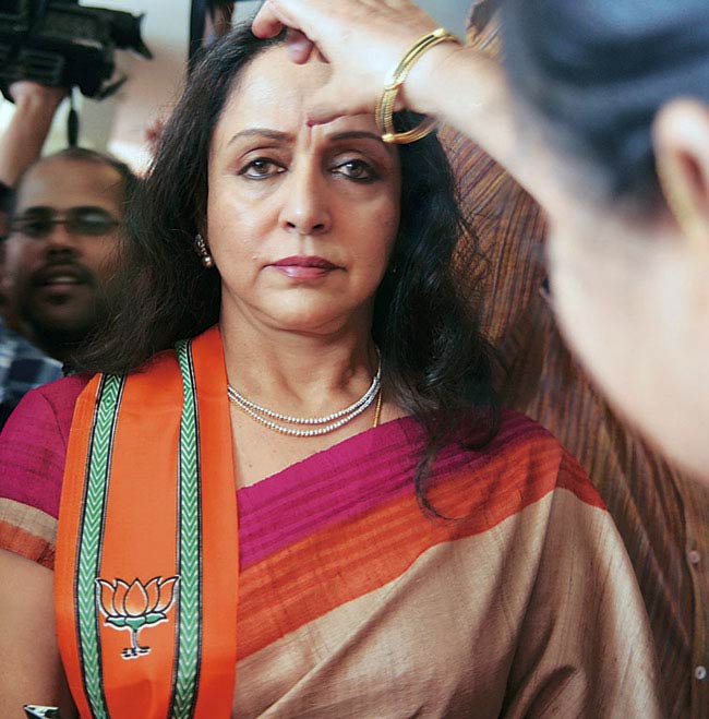 फिल्‍मी सितारों का सियासी कनेक्‍शन