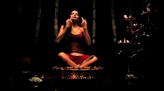 कामसूत्र 3डी का ट्रेलर जारी, शर्लिन का जबरदस्‍त अंदाज