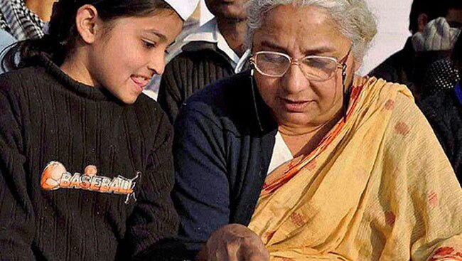 चर्चित हस्तियां, जिन्‍होंने पकड़ी AAP की राह...