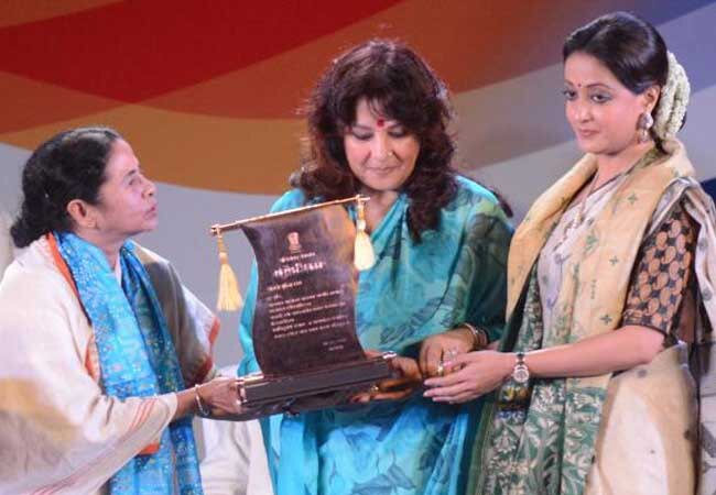 'क्लासिक' अदाकारा  सुचित्रा सेन का निधन...