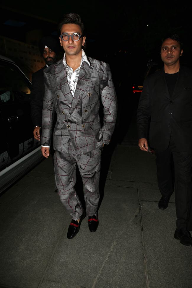 फिल्‍मफेयर की प्री-अवार्ड पार्टी में लगा सितारों का मेला