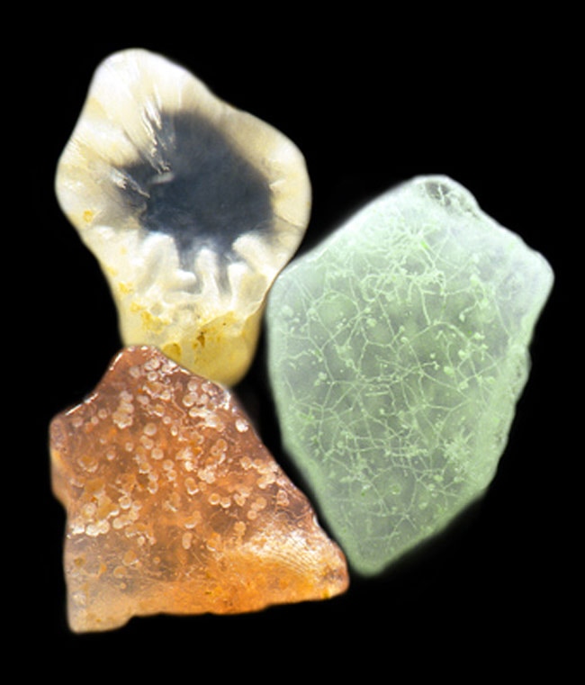 ये रेत के कण हैं या मनमोहक रत्‍नों के ढेर...